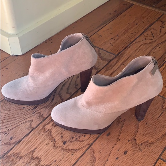 Cole Haan Gorgeous Tan Suede Booties - Picture 5 of 5